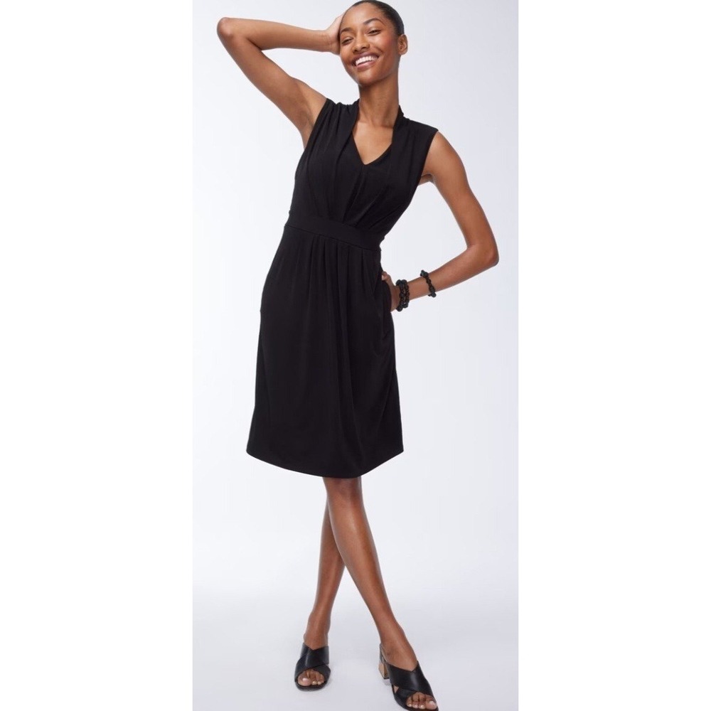 NEW Chico's Classic Pleated Jersey Knit Short Dress Solid‎ Black Size 3/US 16/18